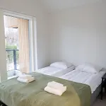 Glorious Two-floor House, 4 Bedrooms, Sauna, Park *