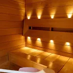 Glorious Two-floor House, 4 Bedrooms, Sauna, Park Ferienhaus